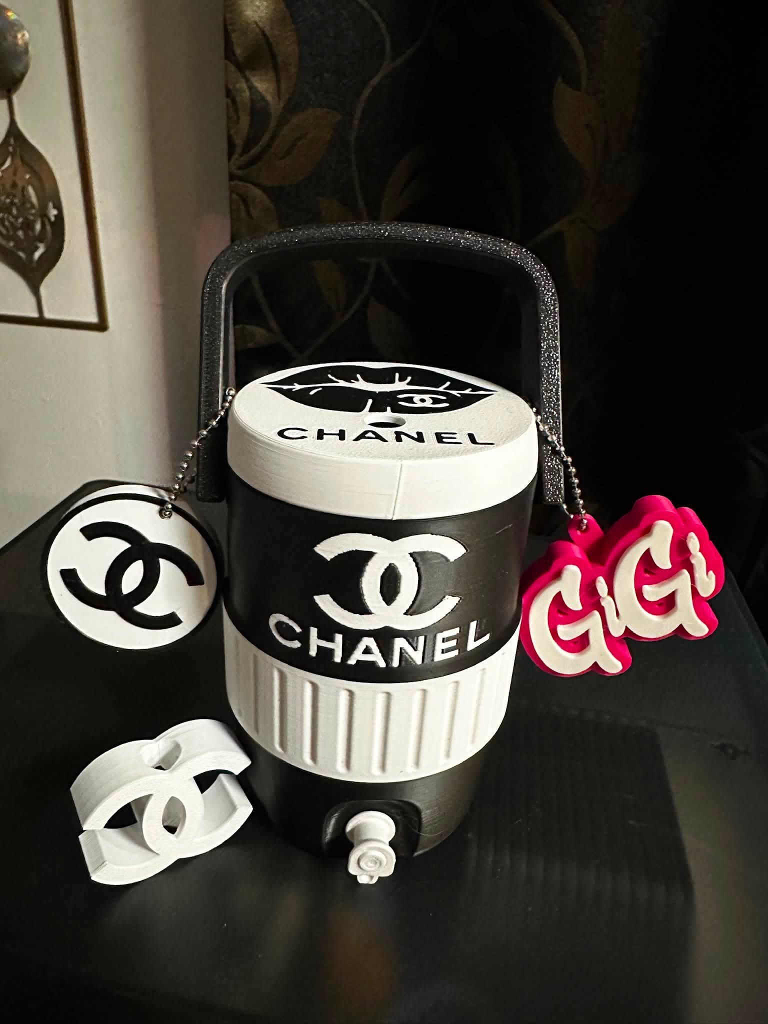 Designer-Inspired Koozie